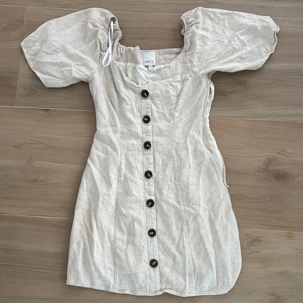 Chic Cream Button-Front Mini Dress